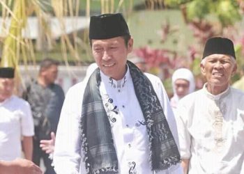 Melihat Dari Dekat Sosok Iskandar Kamaru