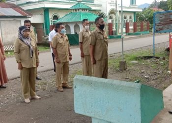 Tingkatkan Layanan Publik Camat Passi Barat Berkantor di Desa