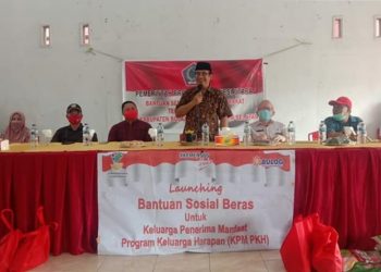 Pjs Bupati Bolsel Berkunjung ke Posko Hingga Serahkan Bantuan