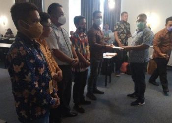 Bawaslu Sulut Bimtek Soal Penyusunan Keterangan Tertulis di Kabupaten Minahasa