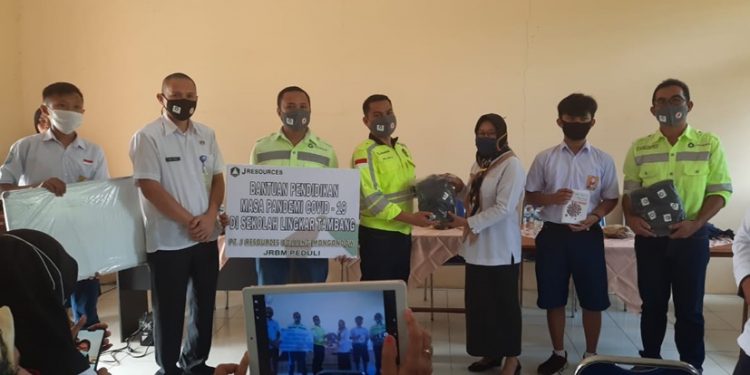 1.572 Siswa di Lingkar Tambang JRBM Bolmong Terima Bantuan di Bidang Pendidikan