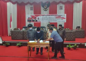 DPRD Kotamobagu Tetapkan Ranperda APBD Perubahan Tahun Anggaran 2020