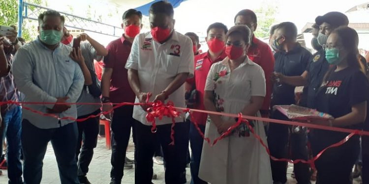 Olly Dondokambey Resmikan Sekretariat YSM Center For ODSK di Bolmong