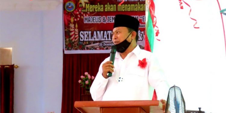 Herson Mayulu Resmikan Gereja GMIBM Eklesia Bunong