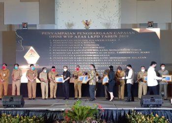 Pemkab Bolsel Menerima Penghargaan Atas Capaian Opini WTP Enam Kali Berturut-turut