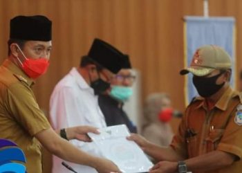 33 Desa di Bolsel Dapat Piagam dari Kementerian Desa