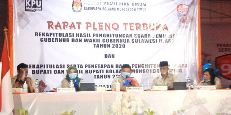 KPU Boltim Sukses Menggelar Pleno Rekapitulasi Suara Pilgub dan Pilbup 2020