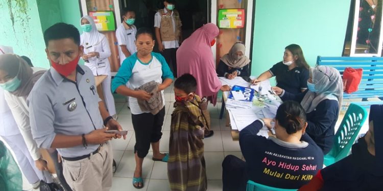 Pemkab Bolmong Bantu Warga Lewat Sunatan Massal Gratis
