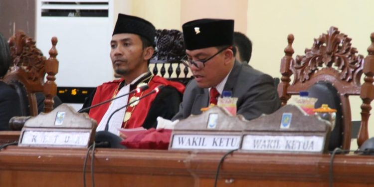 Fraksi PDI Perjuangan Bolmong Pertama Siap Divaksin