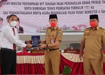 Iskandar Ajak ASN Bolsel Taat Bayar Pajak