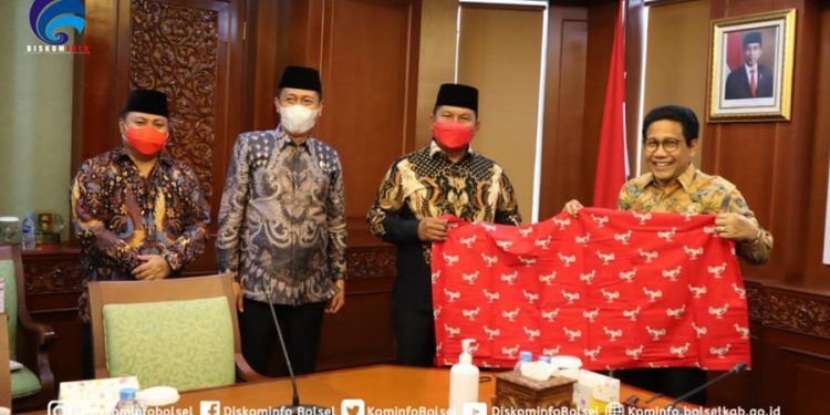 Iskandar-Deddy Bertemu Menteri Desa PDT dan Transmigrasi