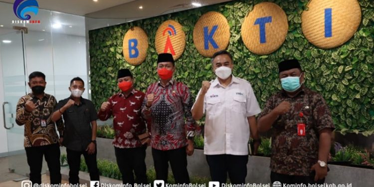 Pengadaan Layanan Telekomunikasi di Bolsel Usai Peluncuran Satelit