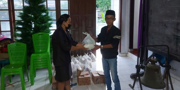 Merajut Persatuan di Hari Paskah