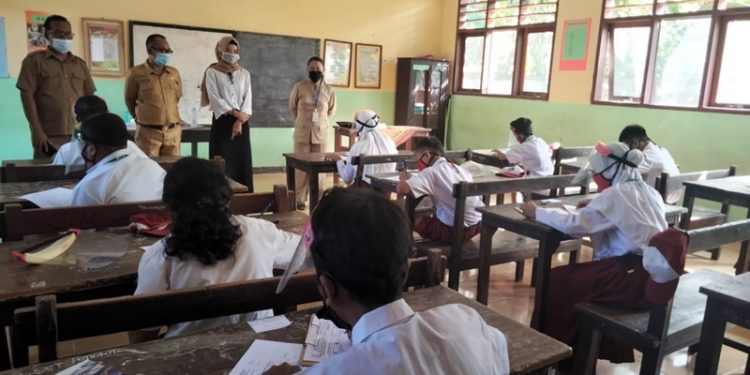Siswa SD di Kabupaten Bolmong Jalani Ujian Sekolah Tatap Muka