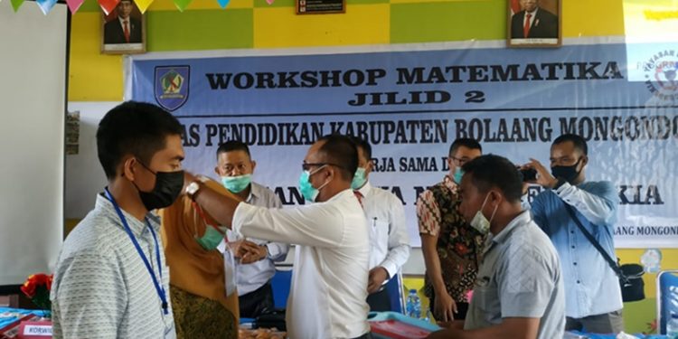 Guru Matematika SD dan SMP di Bolmong Ikut Workshop
