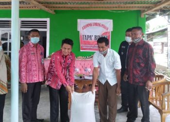 Tiga Kelompok Terima Lima Ton Beras  Program Lumbung Pangan