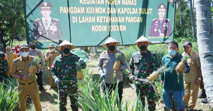 Kapolda Sulut Irjen Pol Nana Sudjana Ketagihan Nanas Passi Barat