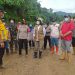 Tinjau Lokasi Longsor, Yasti Imbau Warga Tetap Waspada