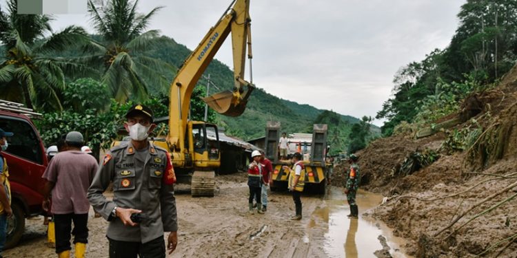 Jalur Trans Sulawesi Bolmong – Kotamobagu Kembali Normal