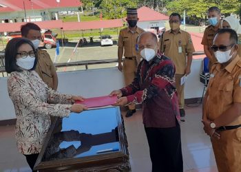 Pemkab Bolmong Hibahkan 500 Juta Untuk UDK