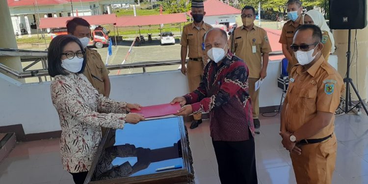 Pemkab Bolmong Hibahkan 500 Juta Untuk UDK