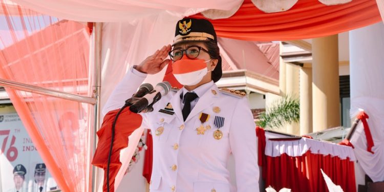 Pemkab Bolmong Menggelar Upacara HUT RI ke 76 Dengan Prokes Ketat