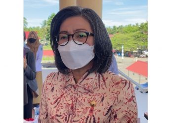 Yasti Minta Kades Siapkan Bea Siswa Untuk Calon Mahasiswa Masuk UDK