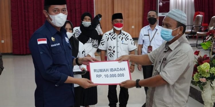 Rumah Ibadah di Bolsel Dapat  Bantuan Dana Hibah