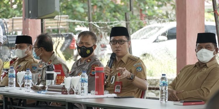 Iskandar-Deddy Pimpin Rakor Realisasi Penyaluran Dana Desa