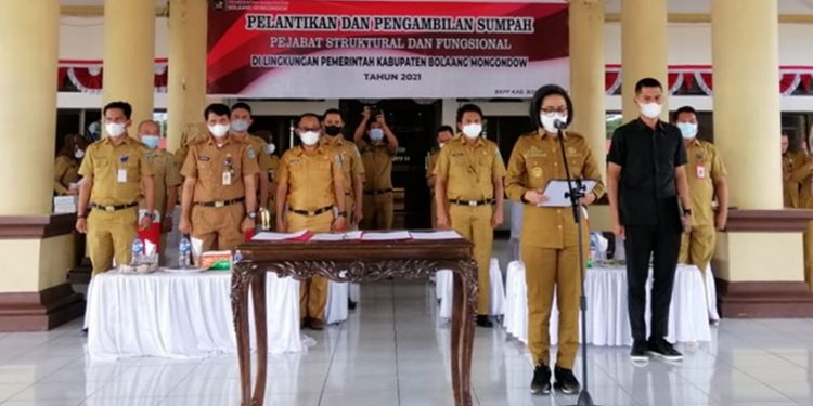 Yasti Sentil Moralitas Pejabat