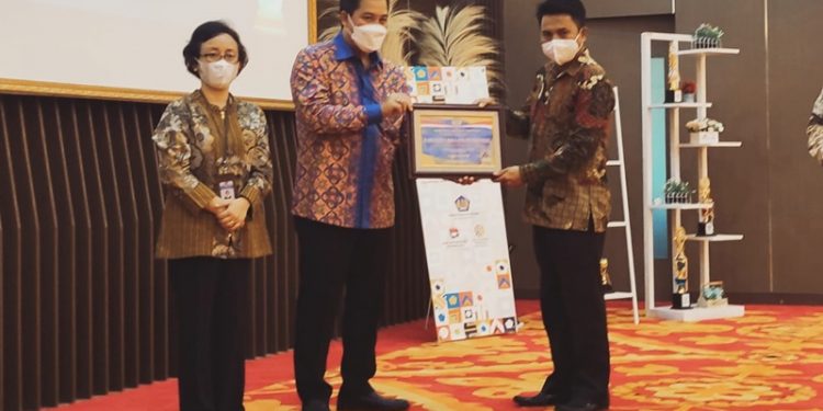 Pemkab Bolmong Raih Penghargaan Atas Opini WTP