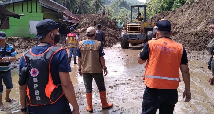 Ini Penanganan di Lokasi Longsor Desa Komangaan