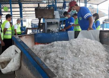 PT KIMONG Lirik Industri Daur Ulang Plastik