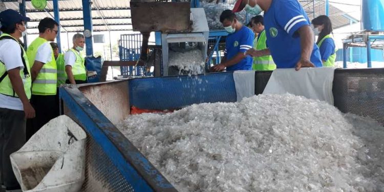PT KIMONG Lirik Industri Daur Ulang Plastik
