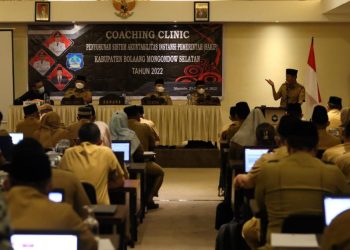 Iskandar Tegaskan Ganti Pejabat Tidak Mampu