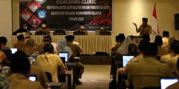 Iskandar Tegaskan Ganti Pejabat Tidak Mampu