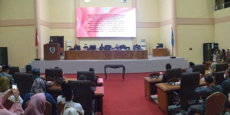 DPRD Bolmong  Usul Pemberhentian Bupati dan Wakil Bupati Masa Jabatan Tahun 2017-2022