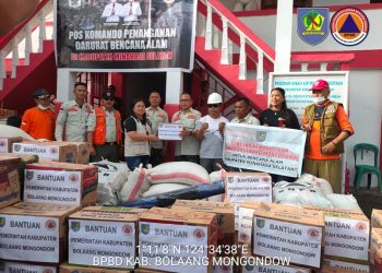 Pemkab Bolmong Bagikan Bantuan Korban Bencana di Minsel