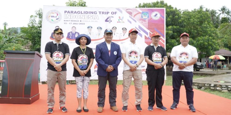 Iven Nasional Paragliding Trip of Indonesia 2022 Seri 4 Resmi Dibuka di Bolsel