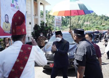 Hadiri HUT Bolsel, Steven Kandouw Puji Kemajuan Bolsel