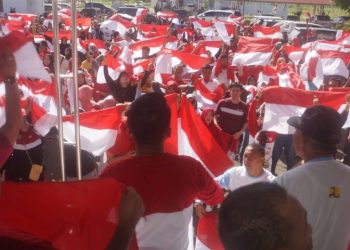 Jelang HUT Kemerdekaan RI ke 77, Pemkab Bolmong Bagikan 600 Bendera