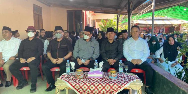 Hadiri Pemakaman, Pj Bupati Limi Mokodompit Sebut Bolmong Kehilangan Wakil Rakyat yang Kritis