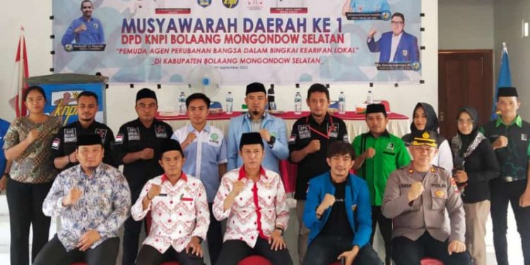 Buka Musda I KNPI Bolsel, Ini Pesan Iskandar Kamaru