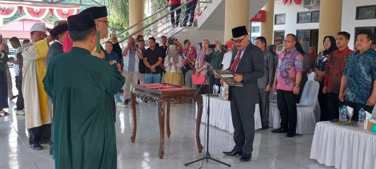 Pj Bupati Bolmong Limi Mokodompit Melantik Tiga Pejabat Tinggi Pratama