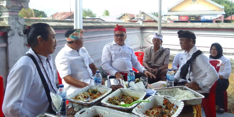 Hadiri Hari Raya Galungan dan Kuningan, Limi: Terus Jaga Kerukukan Umat