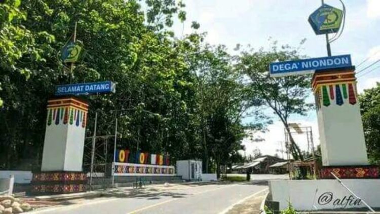 Pemenang Proyek Alun-Alun Lapangan Kotamobagu dan Gapura Kena Denda