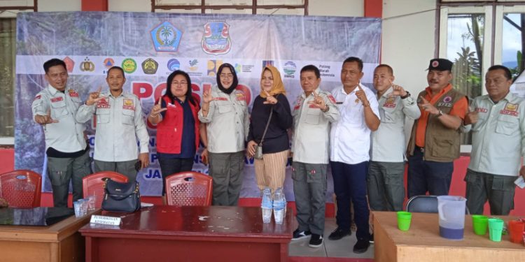 Pemkab Bolmong Kirim Tenaga Kesehatan Bantu Warga Terdampak Banjir di Manado