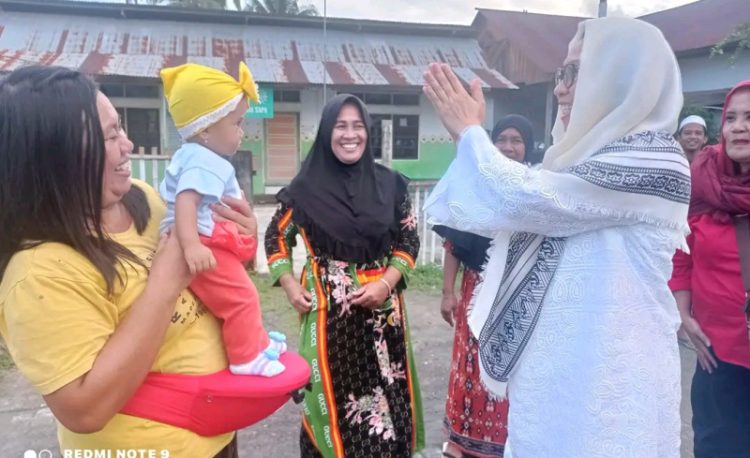 Yasti Soepredjo Mokoagow Silaturahmi dengan Warga Muslim di Kabupaten Minsel