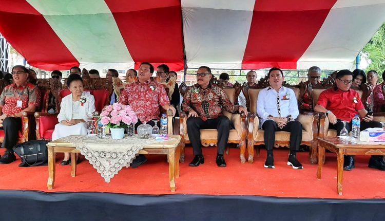 Pj Bupati Bolmong Limi Mokodompit Hadiri HUT GPdi ke 86