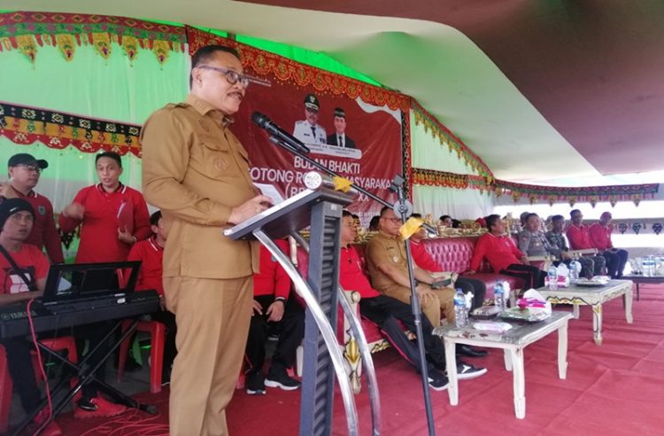 Pj Bupati Bolmong Canangkan BBGRM ke 20 di Desa Solog